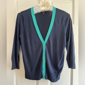 Apt.9 Women's L. V-Neck Cardigan Navy Blue with green trim. Pre-owned excellent